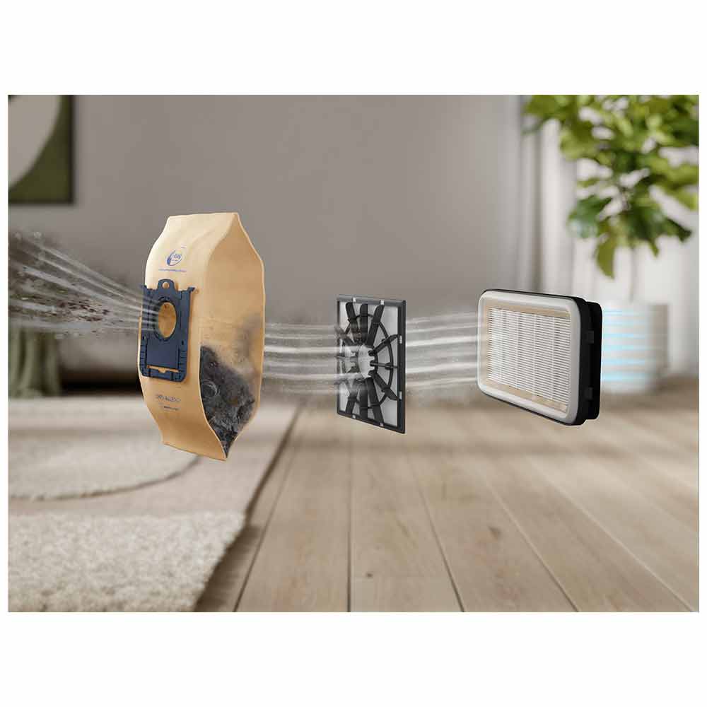 Aspirador de Pó com Saco Electrolux Experience Capacidade de 3 Litros com Filtro Hepa - EQP40
