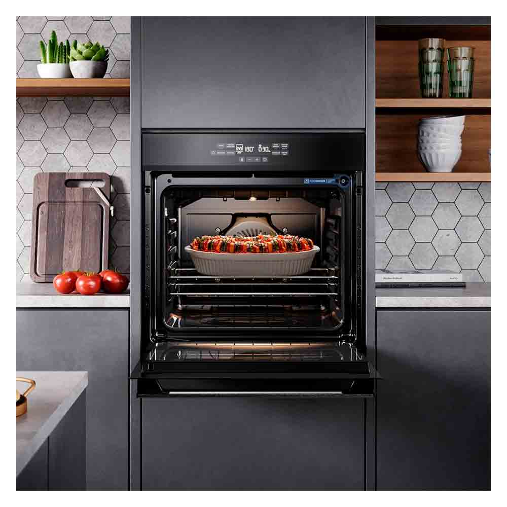Forno Elétrico de Embutir Electrolux Efficient PerfectCook360 com 80 Litros, Grill Painel Full Touch - OE8EF