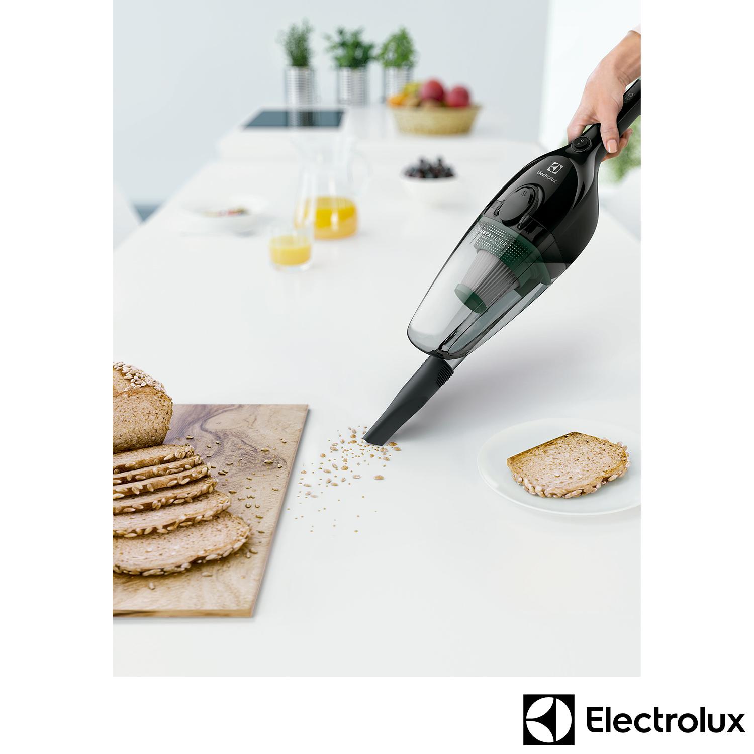 Aspirador de Pó Vertical 1100W Electrolux 2 em 1 (STK12) 220V