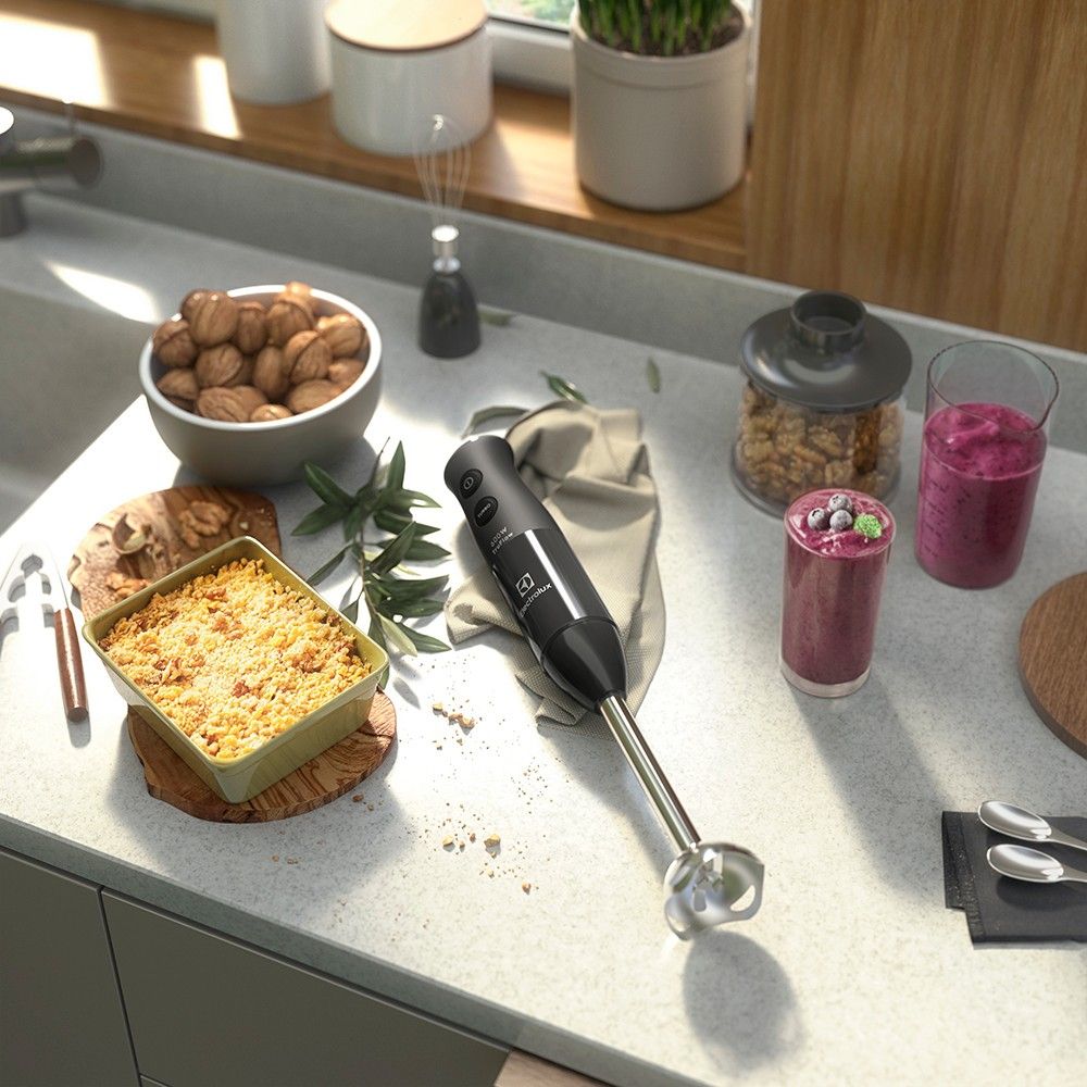 Mixer 3 em 1 com Haste em Aço Electrolux com 02 Velocidades, Capacidade de 0,6 Litros e Função Turbo - EIB20
