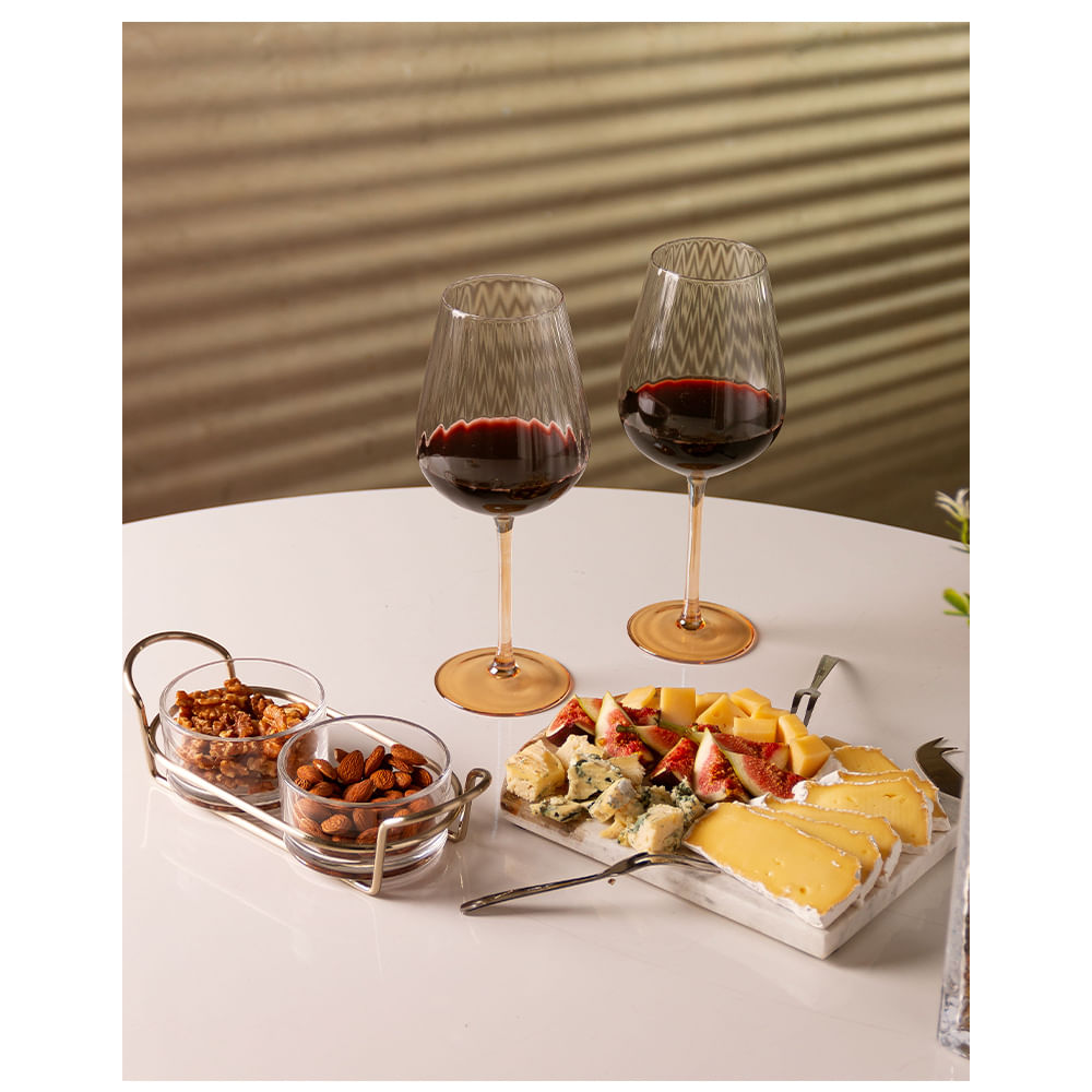 Conjunto com 2 Taças de Vinho com Haste âmbar Classic em Vidro 560ml - Wolff Mesa