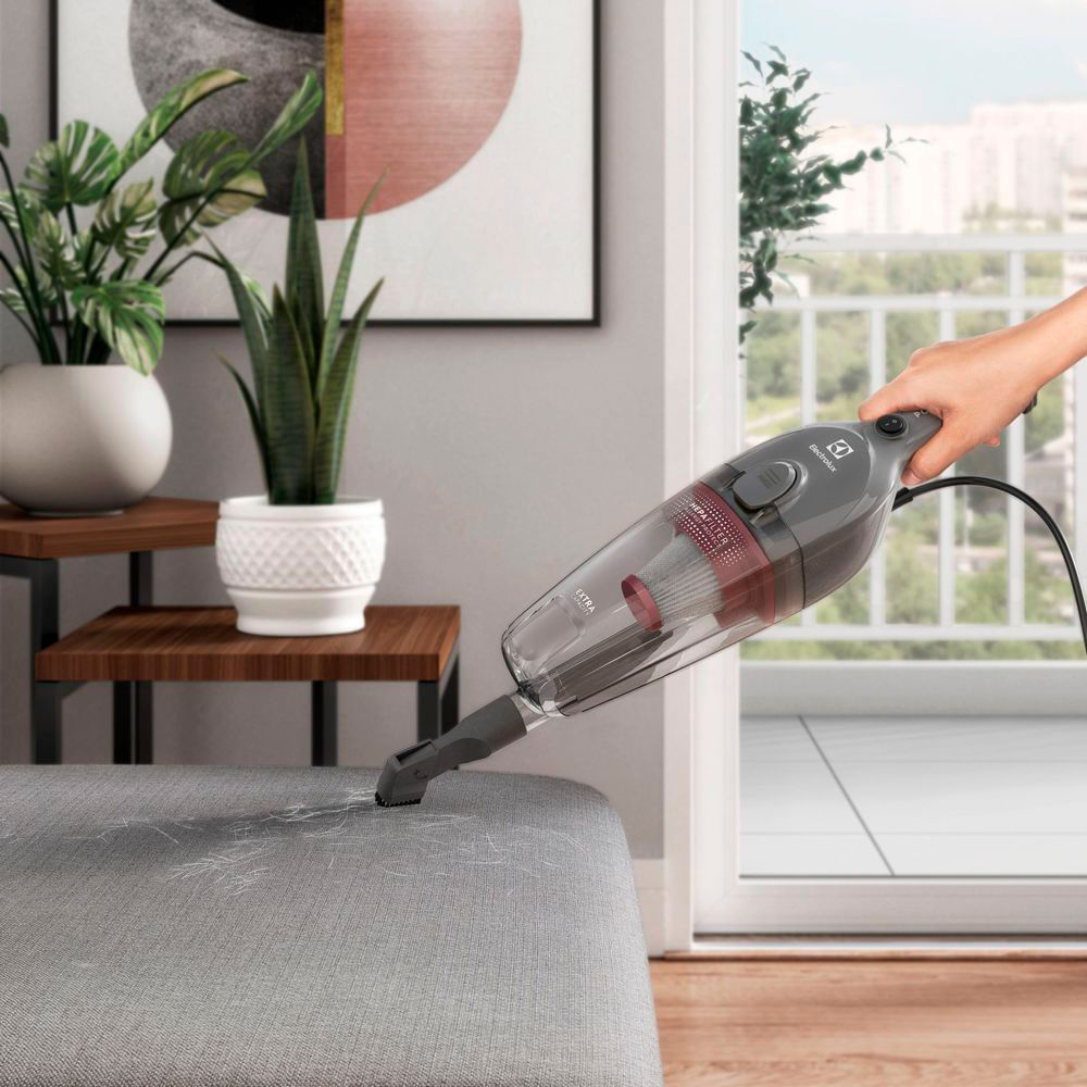Aspirador de Pó Electrolux 2 em 1 com Capacidade de 1,6 Litros com Coletor de Filtro - STK15