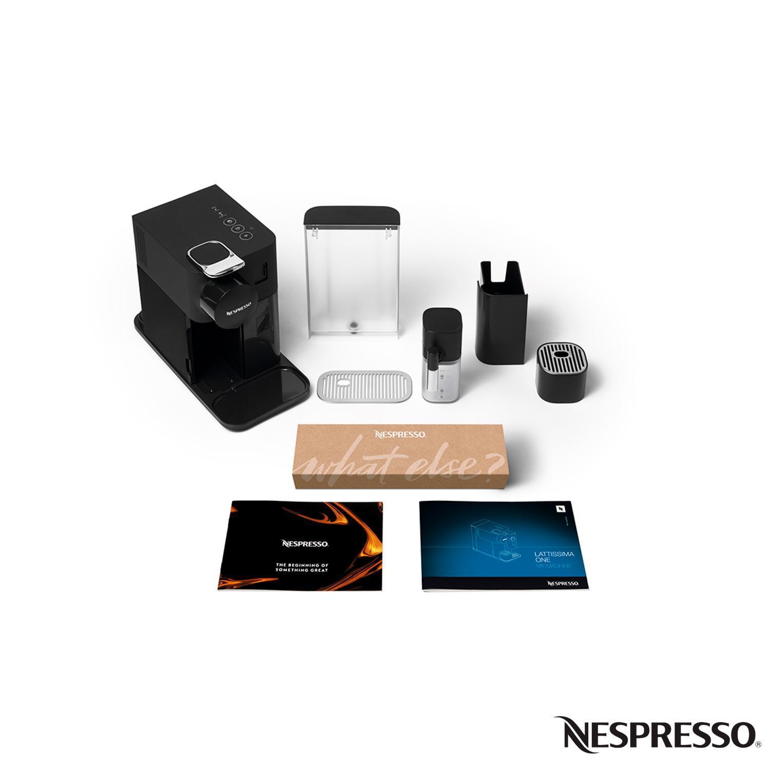 Cafeteira Nespresso New Lattissima One Preta para Café Espresso - F121-BR